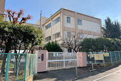 梅田小学校