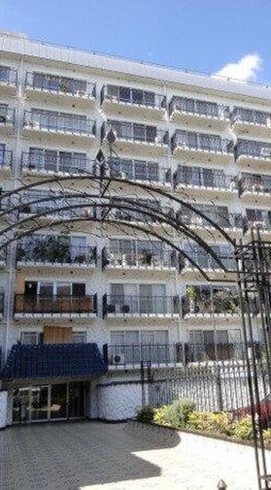 目黒ロイヤルハイツ