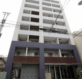 ラグジュアリーアパートメント三ノ輪