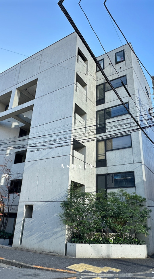 AZABU EAST 336