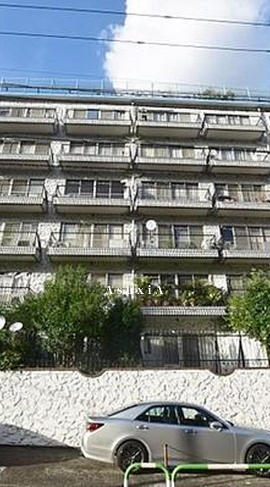 秀和弥生町レジデンス