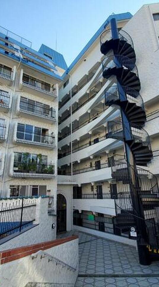 秀和洗足レジデンス