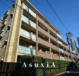 メゾンカルム西新宿