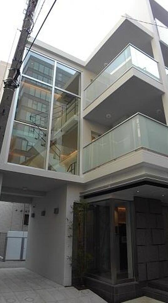 シュトラーレ四番町