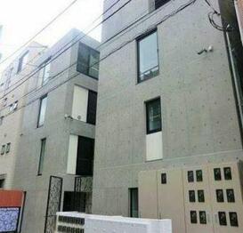 ヴォリュート門仲