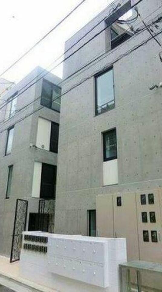 ヴォリュート門仲