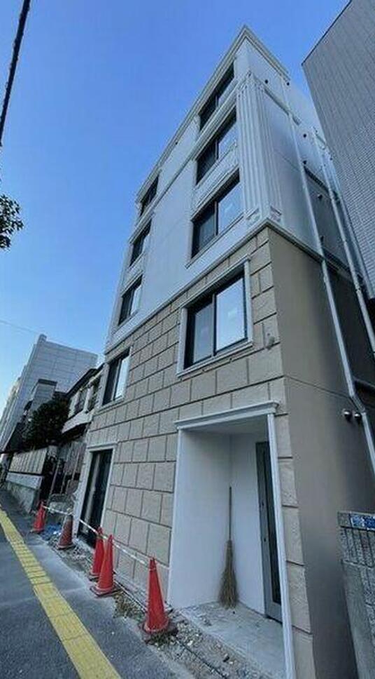 HJ PLACE TAKADANOBABA