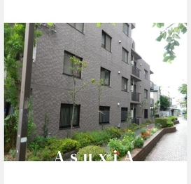 ソシエ西池袋第三