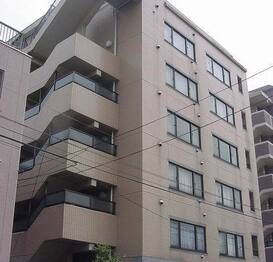 フォレスト・ヒルズ谷中