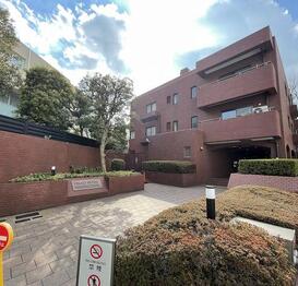 パレ・ロワイヤル南青山