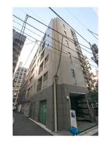 レオーネ三越前