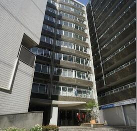 サードリハイツ本館