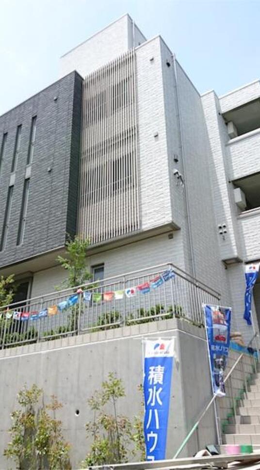 ディアマンテス