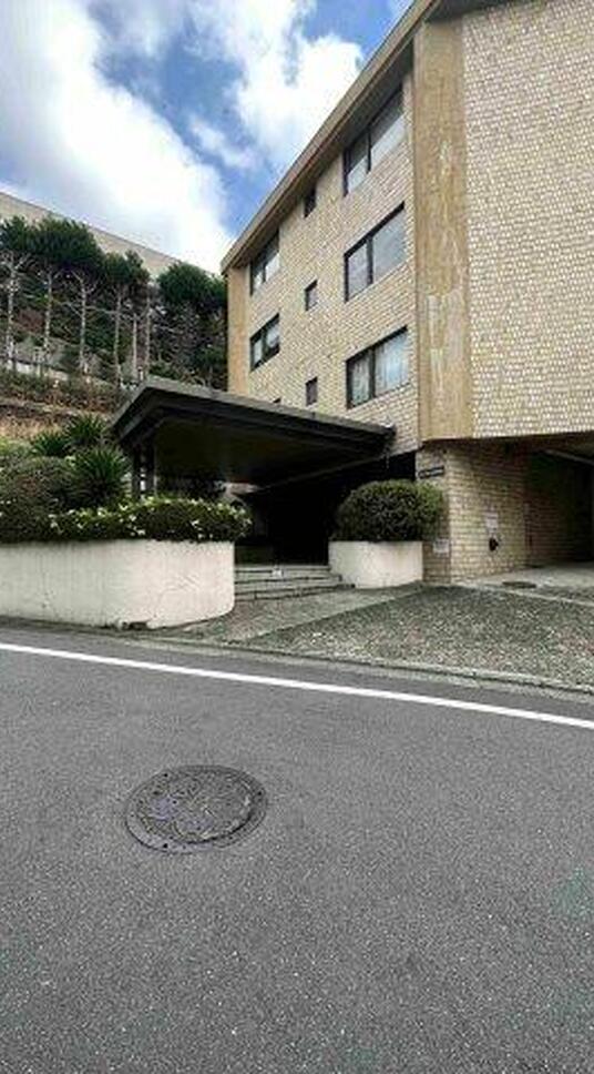 青葉台ロイヤルガーデン