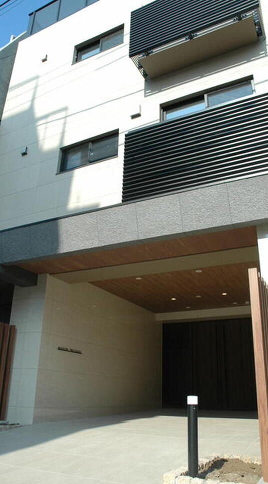 メゾンプレジオ