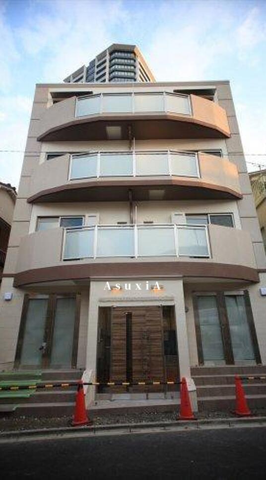 プラチナスクエア白金