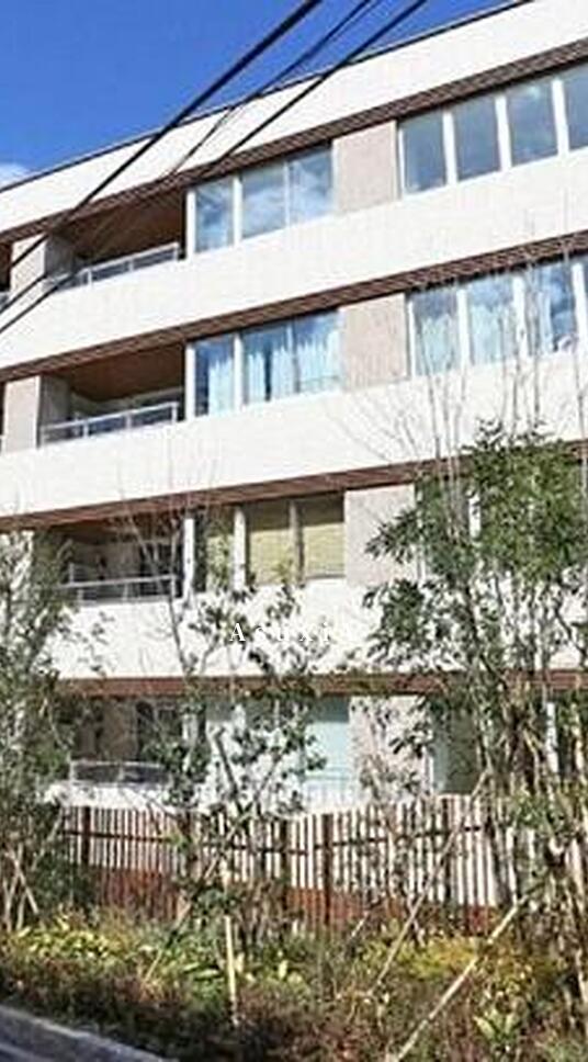 ローレルコート新宿夏目坂