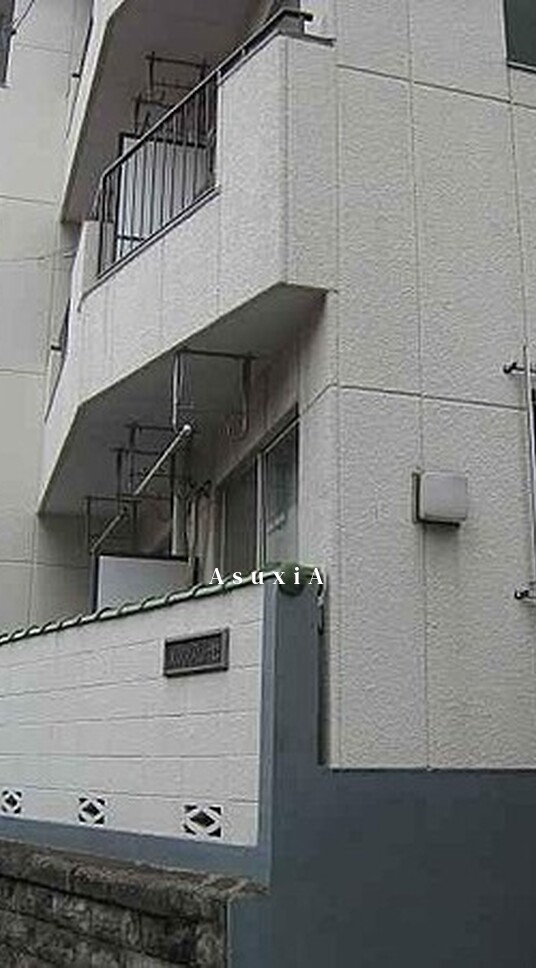 メゾンスリーゼ