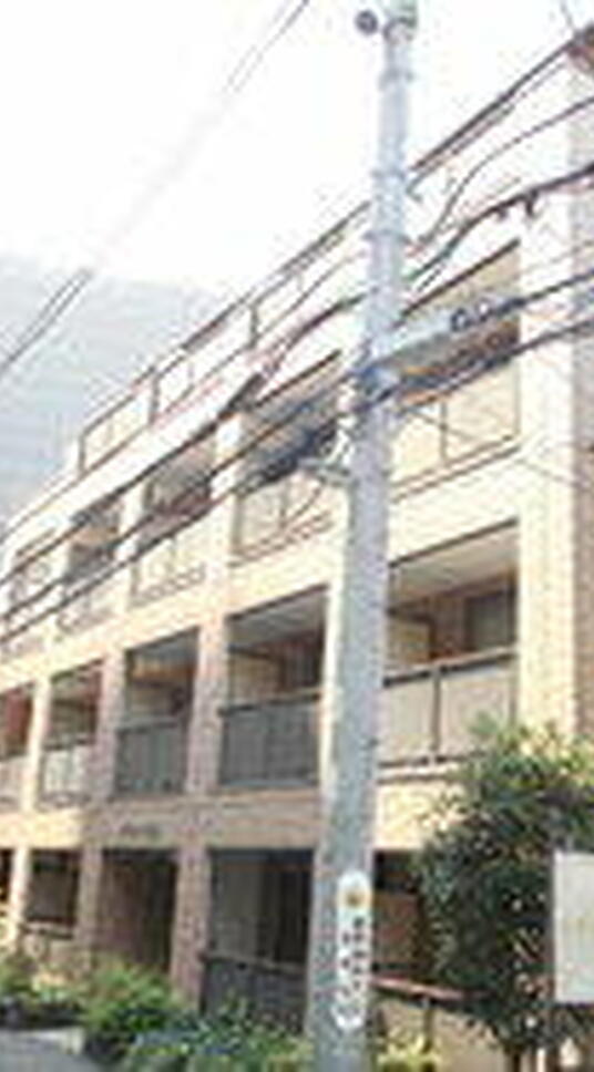 コアロード春日