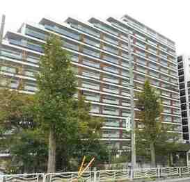 イーストゲートスクエア