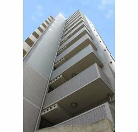 プレール代々木公園弐番館