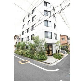 グラウンデュークス西大島