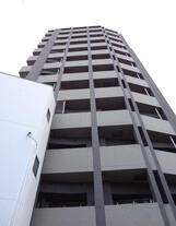 スカイコート新宿壱番館