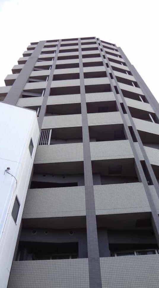 スカイコート新宿壱番館