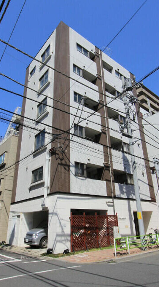 ラグジュアリーアパートメント御徒町