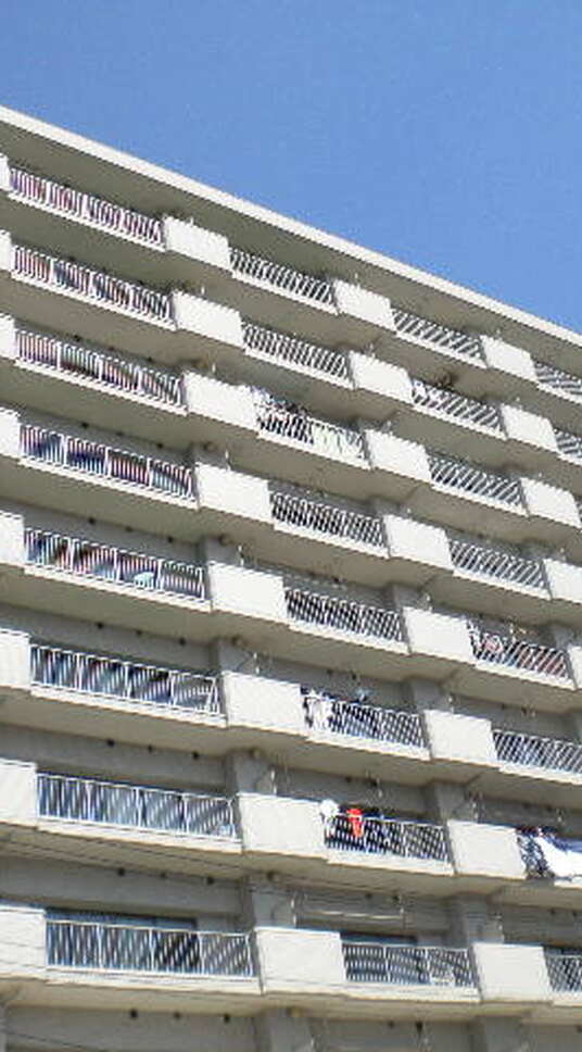 マンションプレール