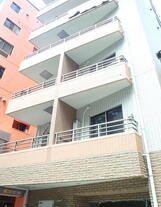 ドルチェ東京・八重洲通り