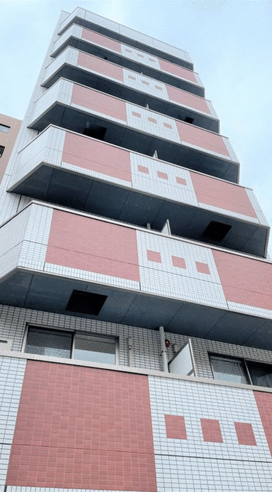 ラヴィエント浅草駅前