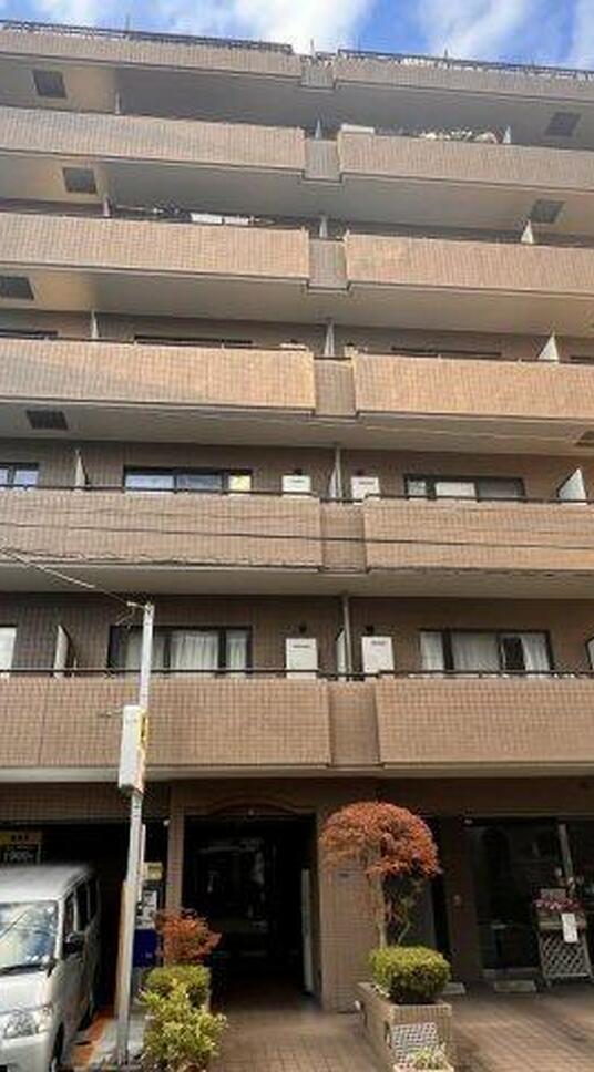 K.SグランディールWATANABE