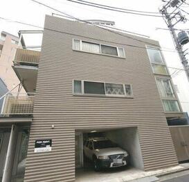 ラグジュアリーアパートメント森下