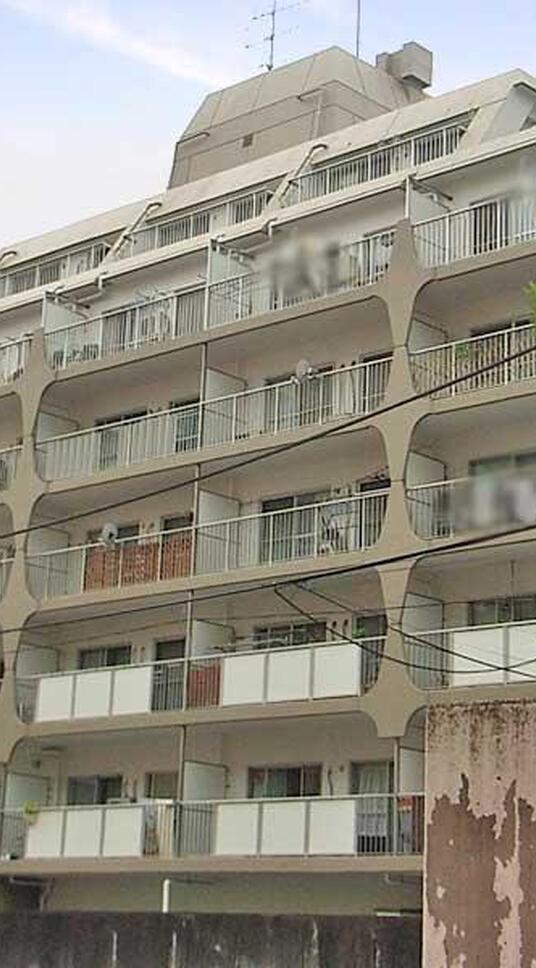 ロイヤルハイツ三田