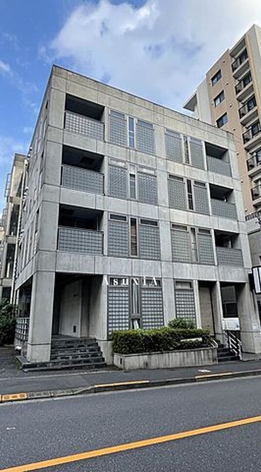 市ヶ谷フラッツ