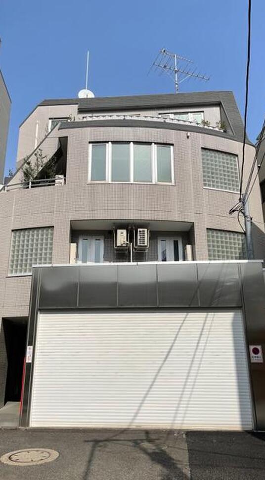 グレイスコート