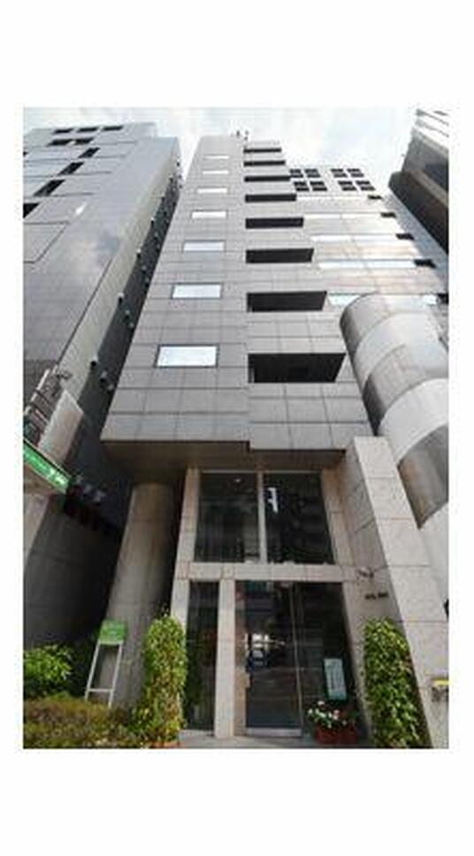 ウィステリアウッズ