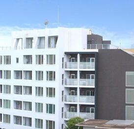 アパートメンツ元麻布内田坂