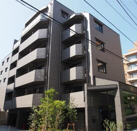 ルーブル泉岳寺前