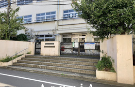 広尾中学校
