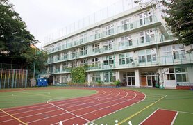 指ヶ谷小学校