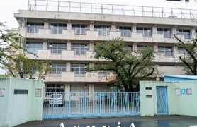 大森東中学校