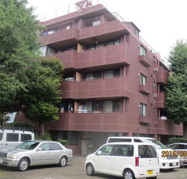 プラザ・ルミエール