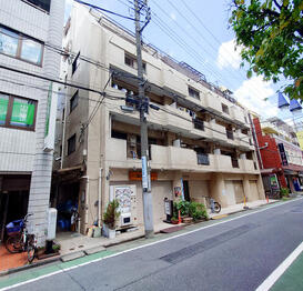 ファミール徳丸