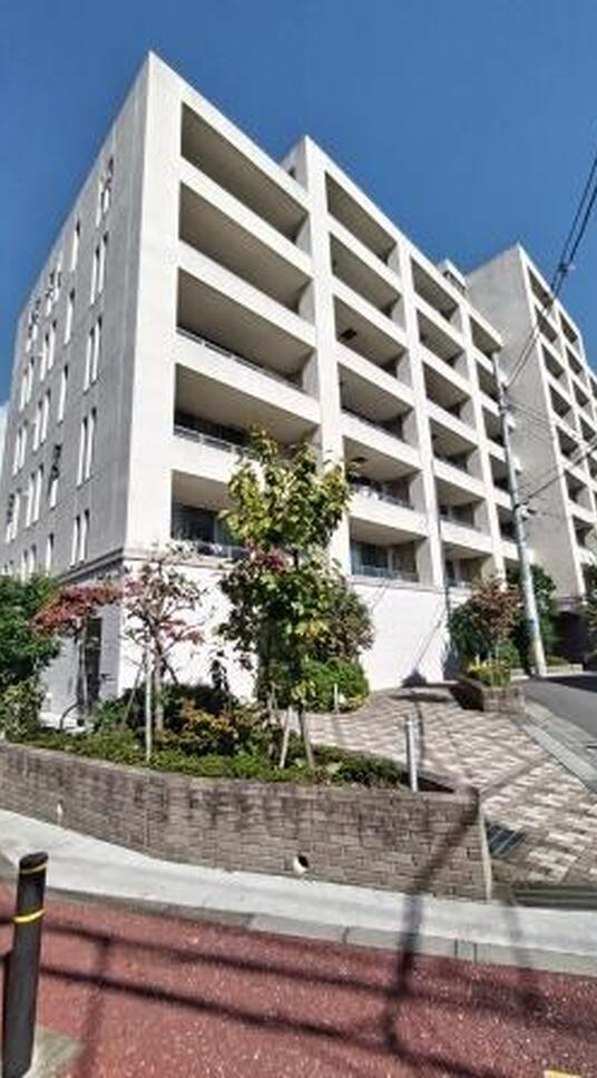 オーベル志村城山