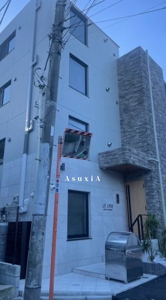 ルリアン西新宿