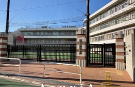 芳水小学校