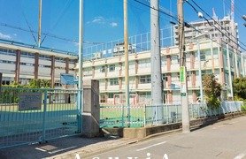 山中小学校