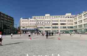 南陽小学校